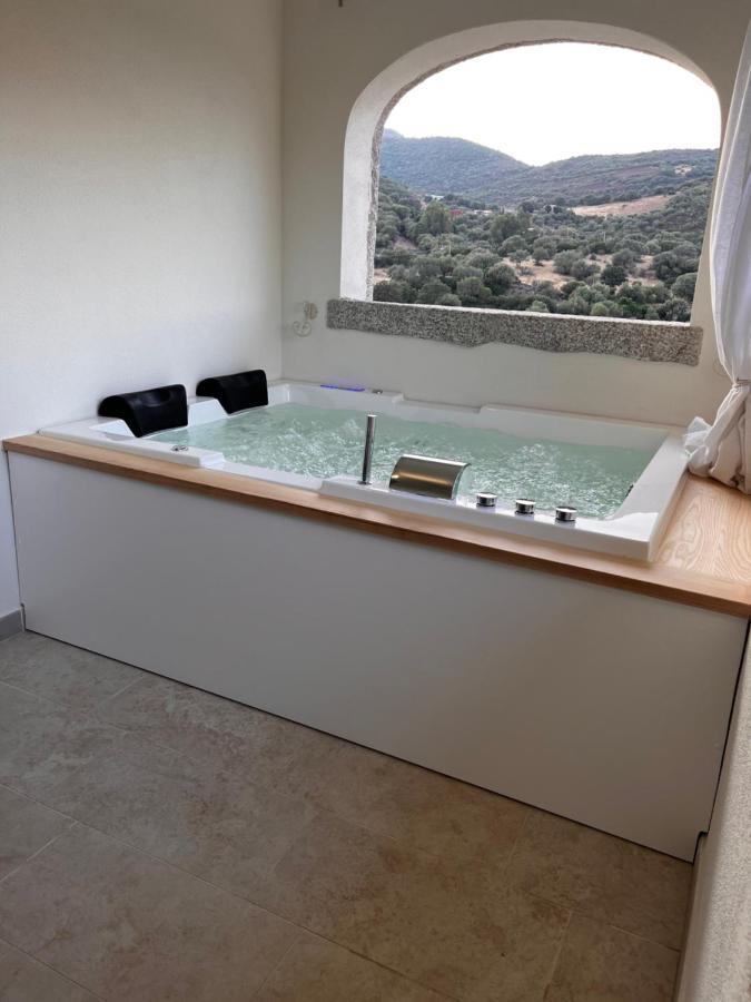 Hotel Lamefata à San Teodoro  Extérieur photo