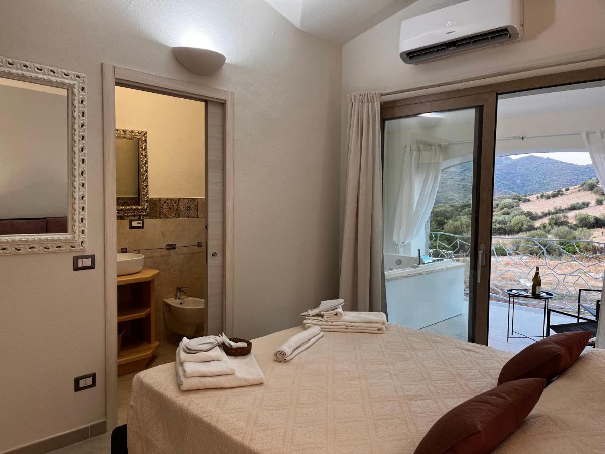 Hotel Lamefata à San Teodoro  Extérieur photo