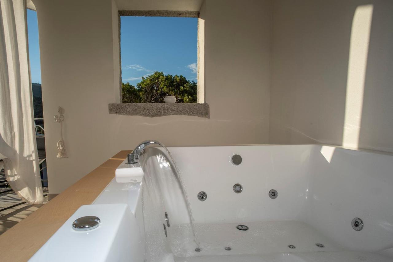 Hotel Lamefata à San Teodoro  Extérieur photo